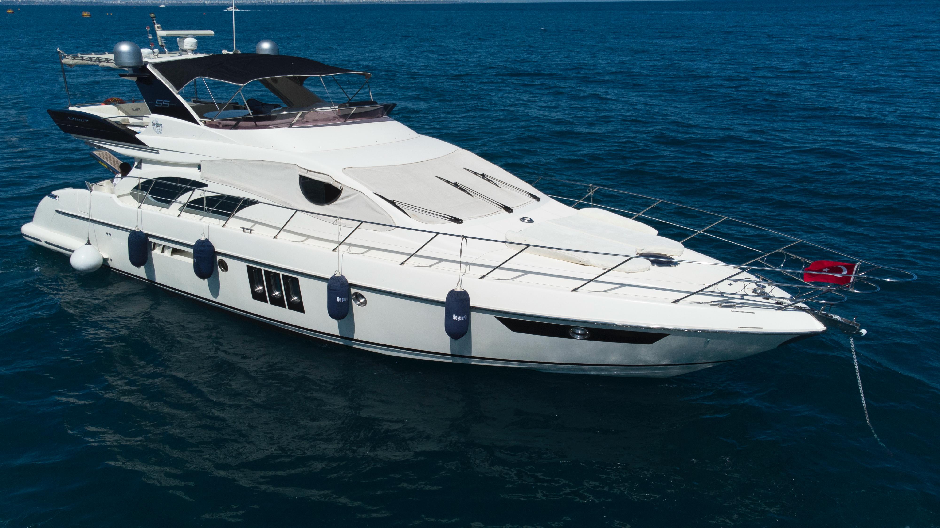 Luxury yacht experience